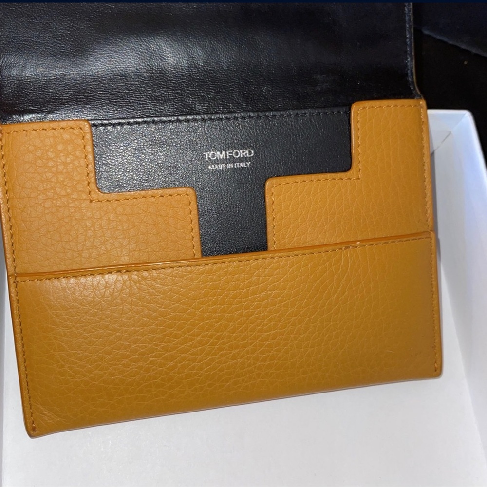 tom ford t line wallet passport holder